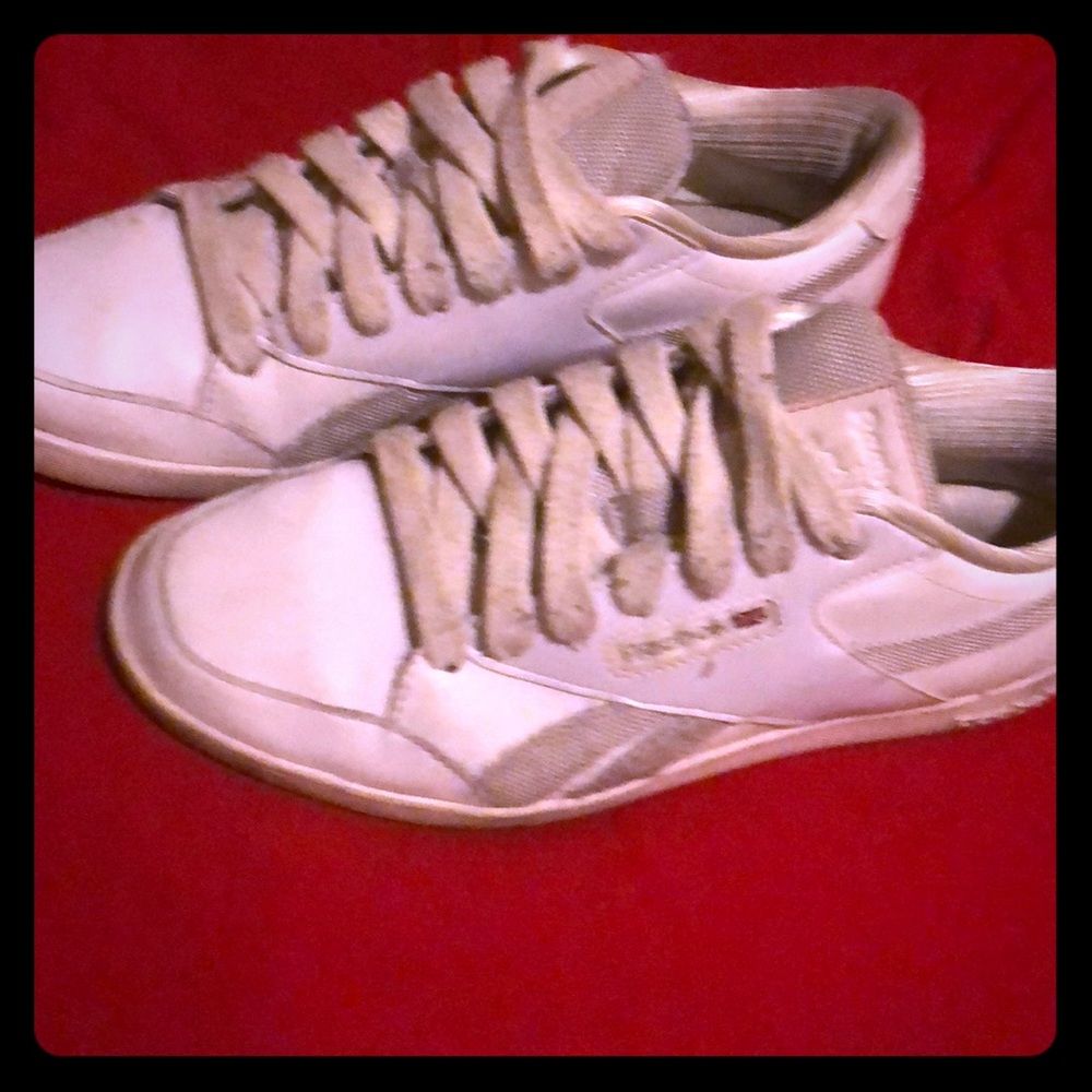 Reebok Sneakers